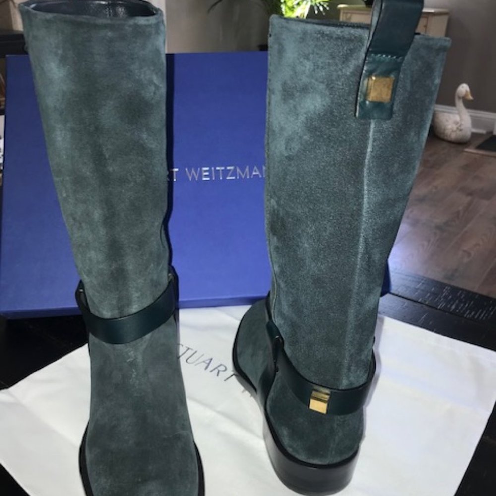 NWT Stuart Weitzman Casey Suede Boot Dark Green Size 5.5